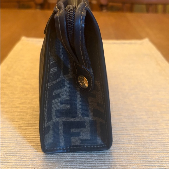 Fendi Zucca Cosmetic Bag - Picture 4 of 10